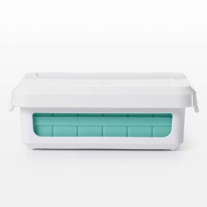 OXO - Covered Ice Cube Tray - Small Cube