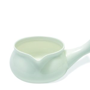 Maxwell & Williams - MW WHITE BASICS SAUCE POURER 7.6CM