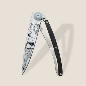 Deejo - 37G Ebony Wood / Pinup